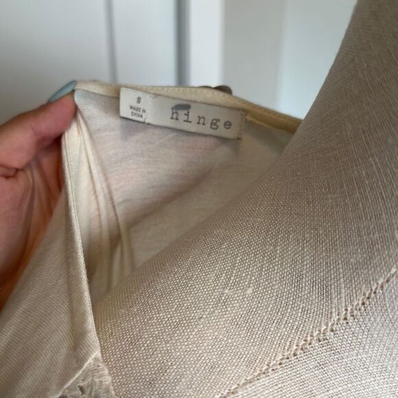 Hinge Lace Top - Picture 6 of 8